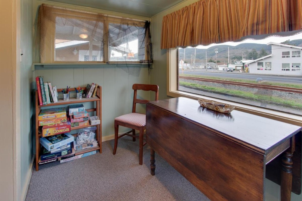 Captain's Cottage Image 10