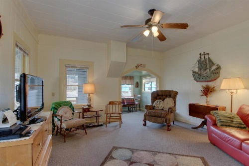 Captain's Cottage image 7